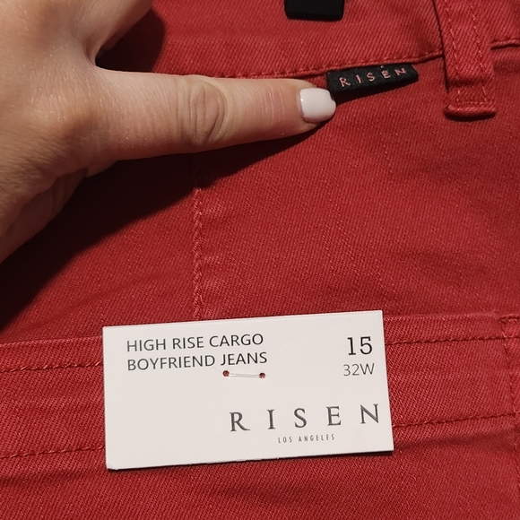 RISEN NWT High Rise Cargo Boyfriend Jeans Rolled Up Hem Size 15/32 Color Brick - Picture 9 of 16